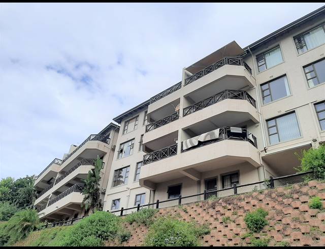 3 BEDROOM APARTMENT TO LET IN UMDLOTI BEACH